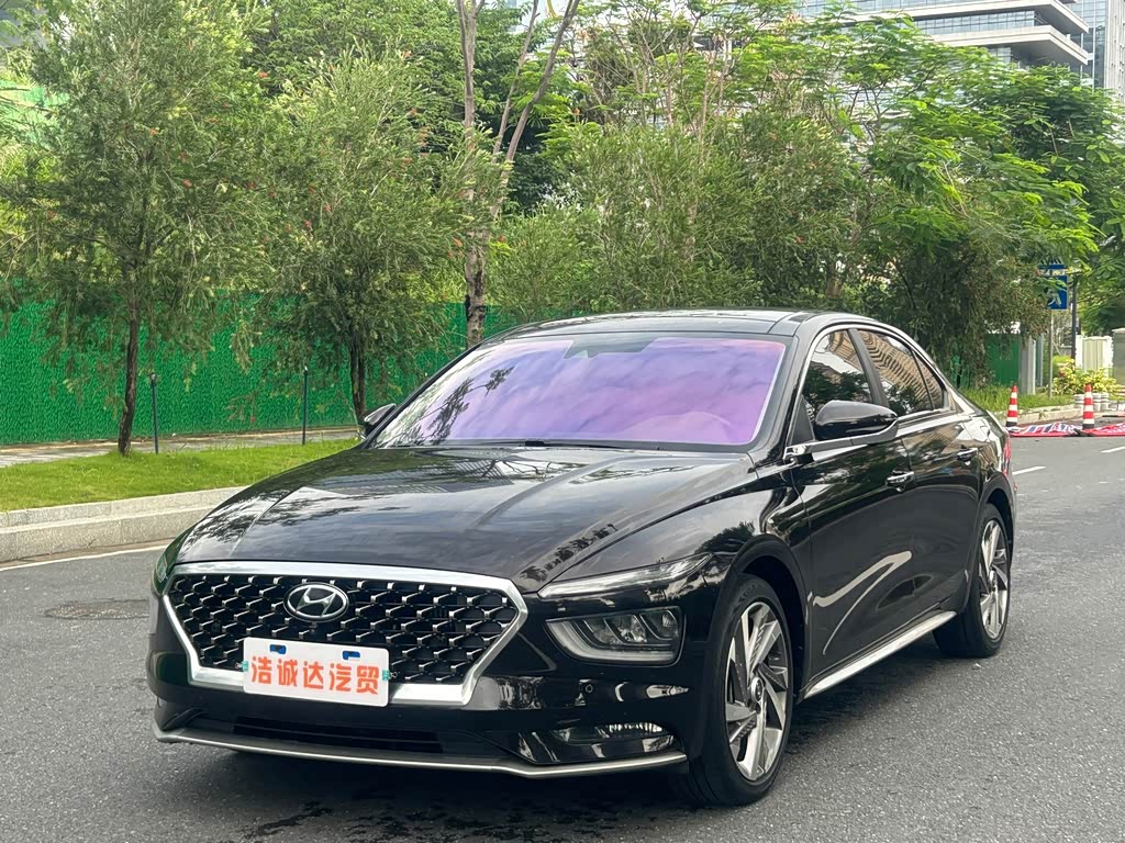 Hyundai Mistra