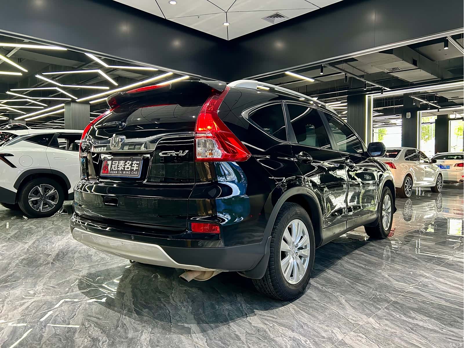 Honda CR-V, 2017 все фото