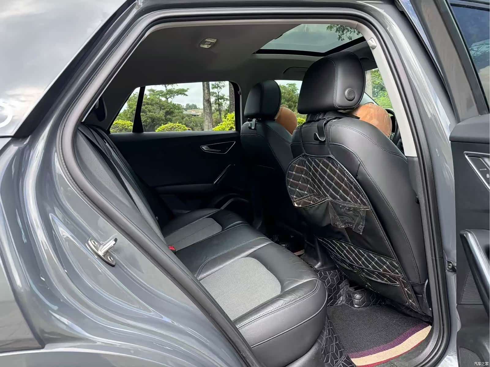 Audi Q2L, 2021 12