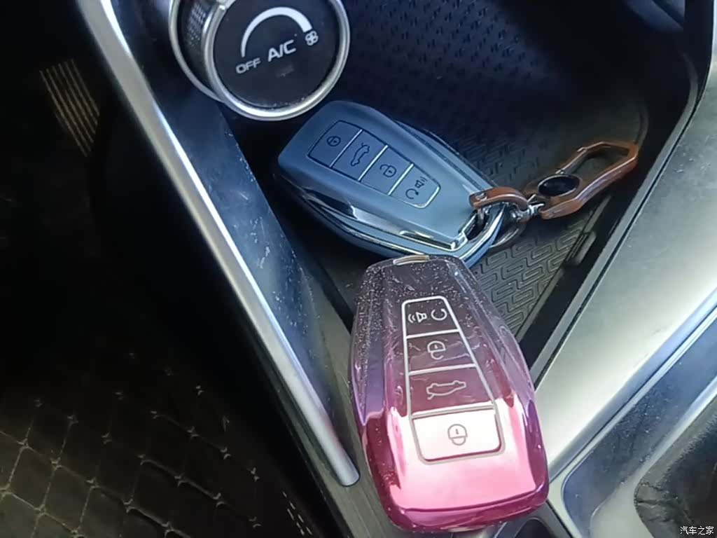 Geely Binray, 2020 9