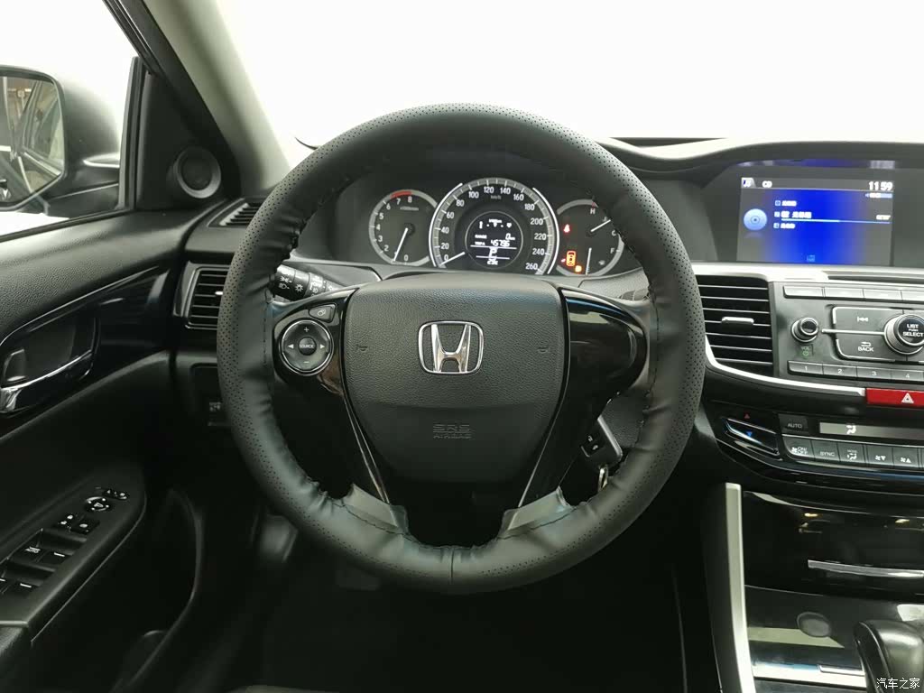 Honda Accord, 2016 11