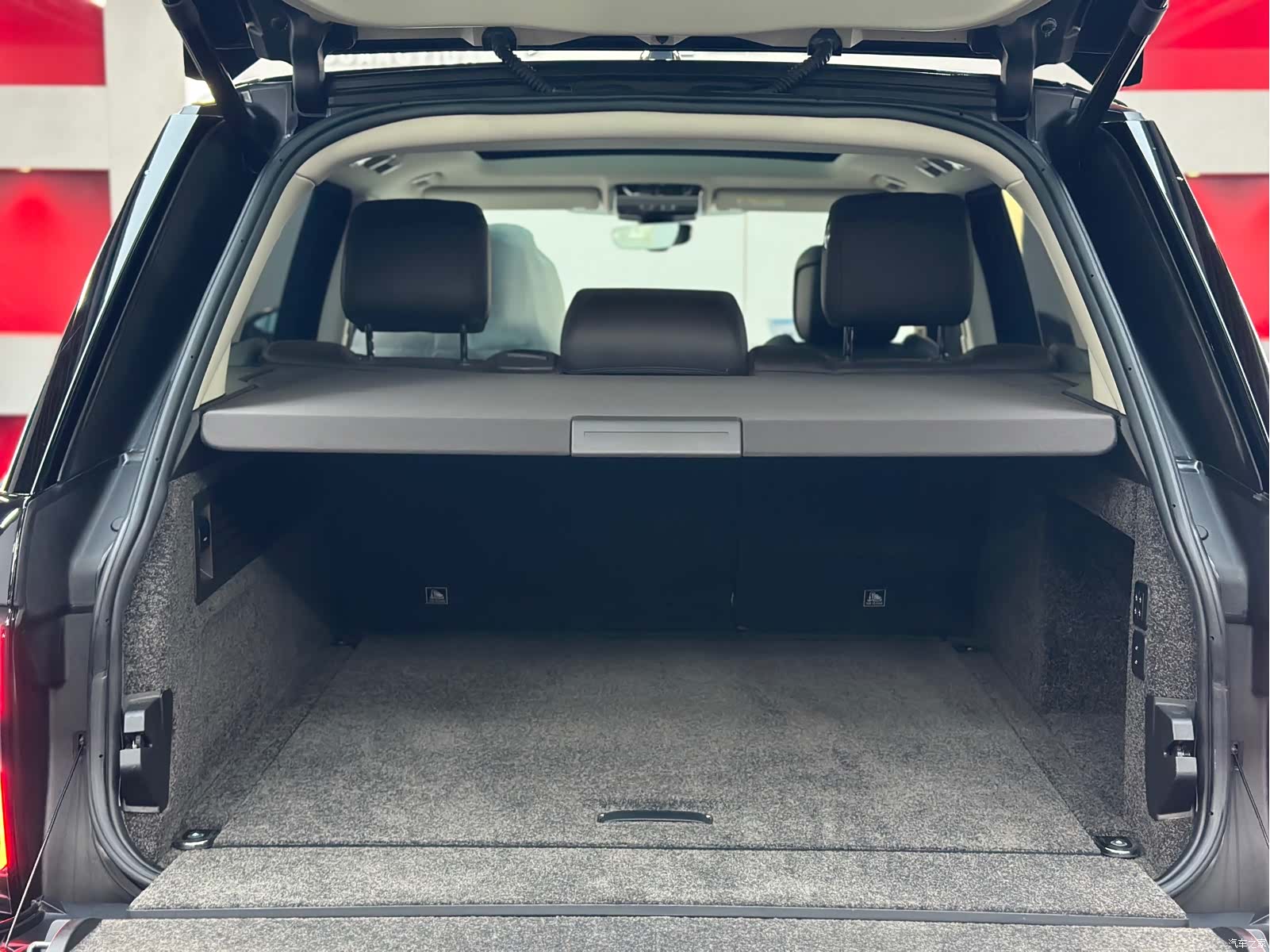 Land Rover Range Rover, 2019 16