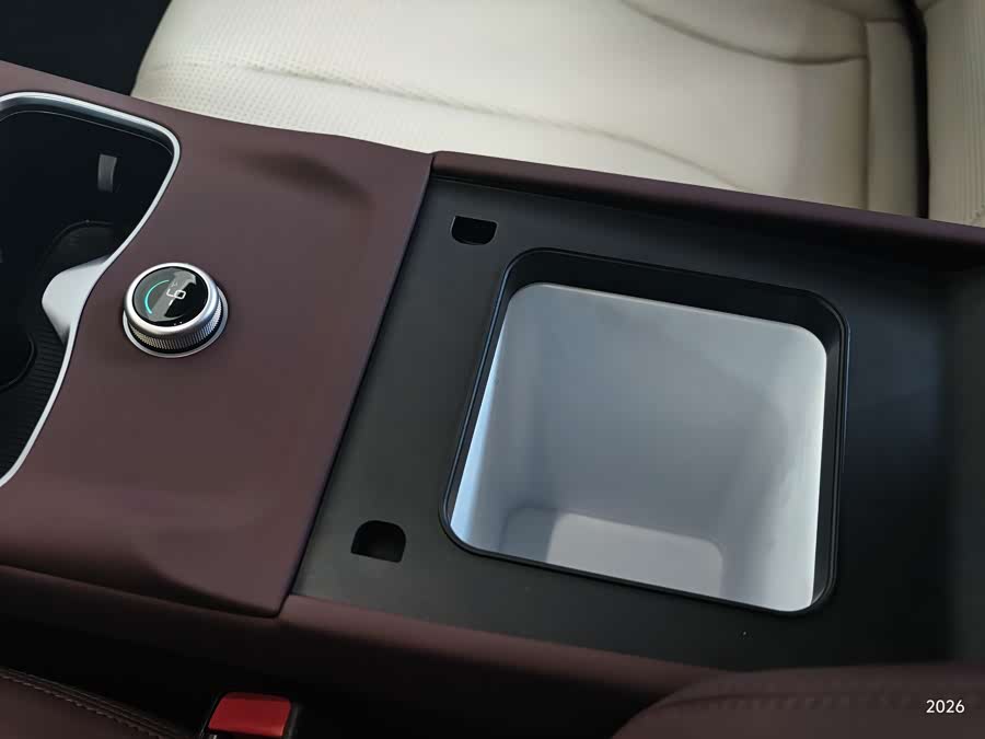 BYD Seal 07 DM-i 2025, фото 18