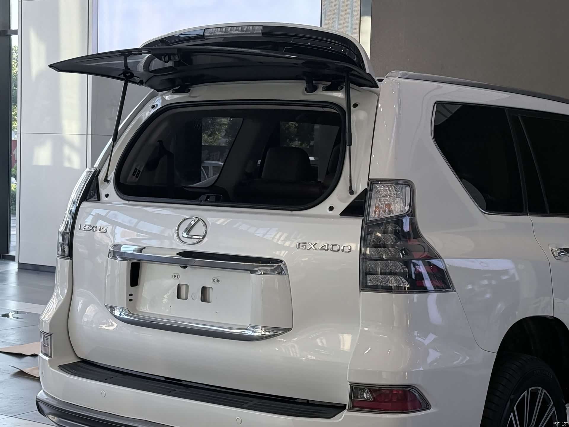 Lexus GX, 2012 25