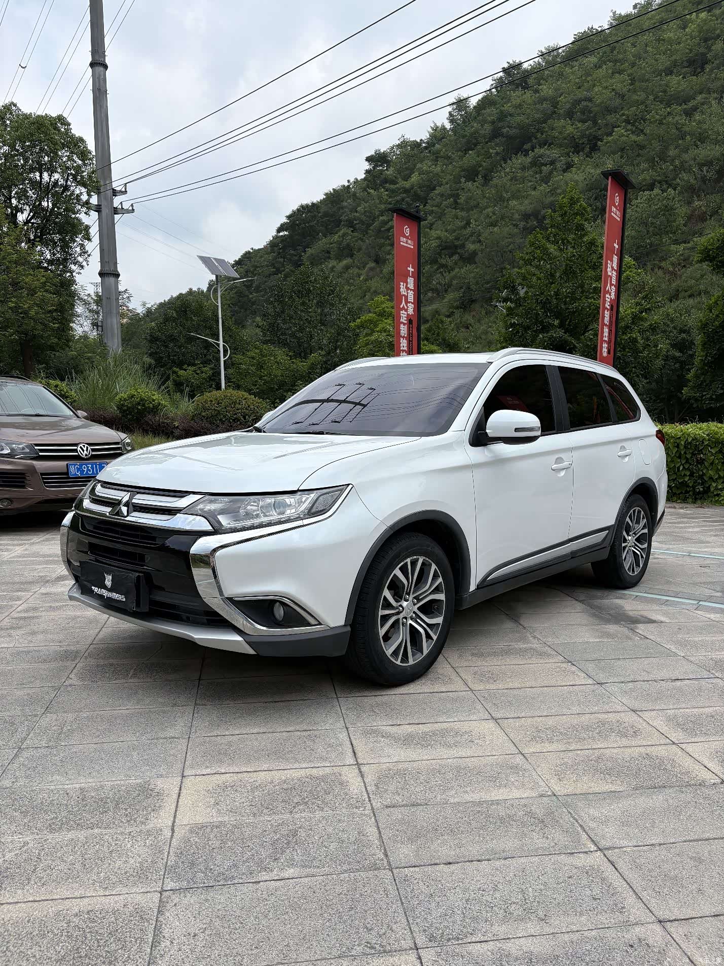 Mitsubishi Outlander, 2018 1