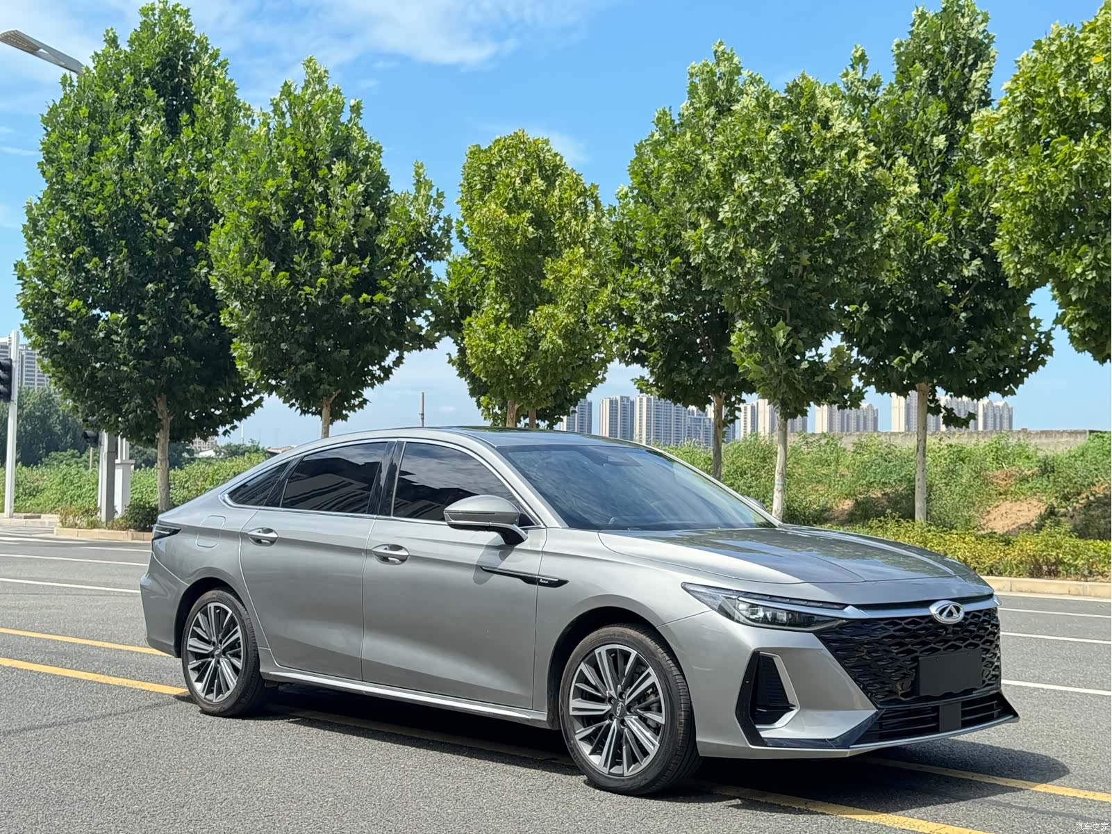 Chery Arrizo 8, 2024 3