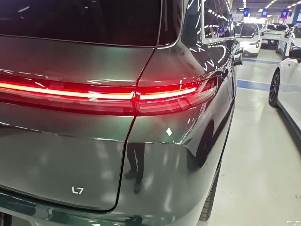 Li Auto L7, 2023 8