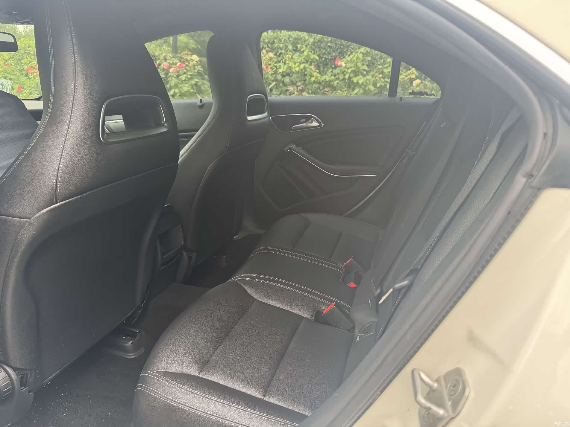 Mercedes-Benz CLA, 2017 13