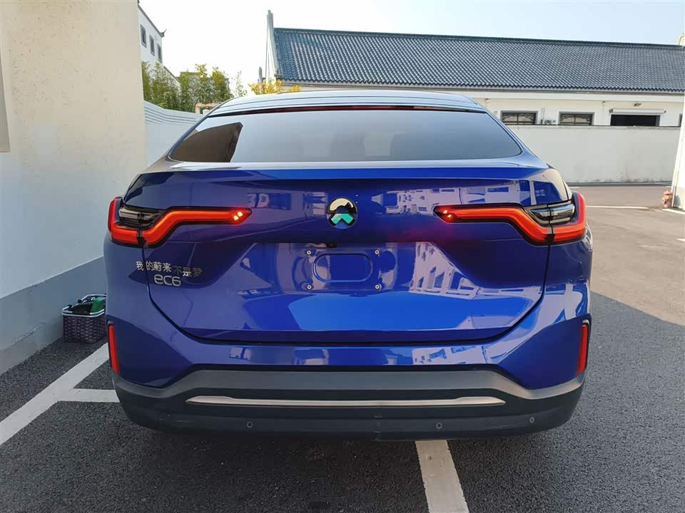 NIO EC6