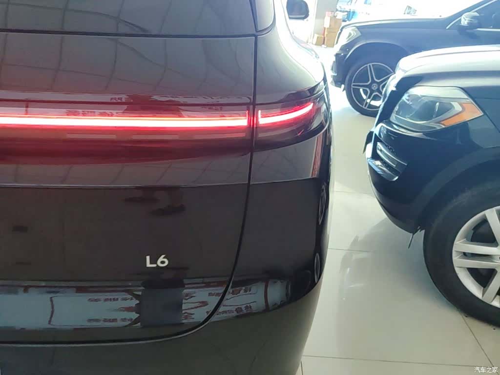 Li Auto L6, 2025 8