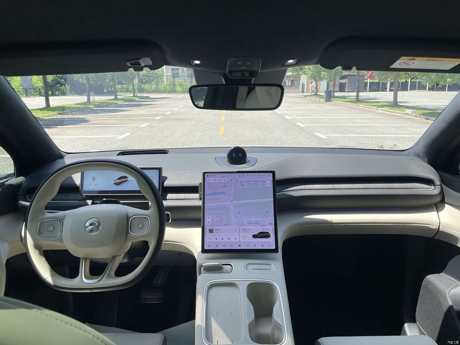 NIO ES6, 2023 10