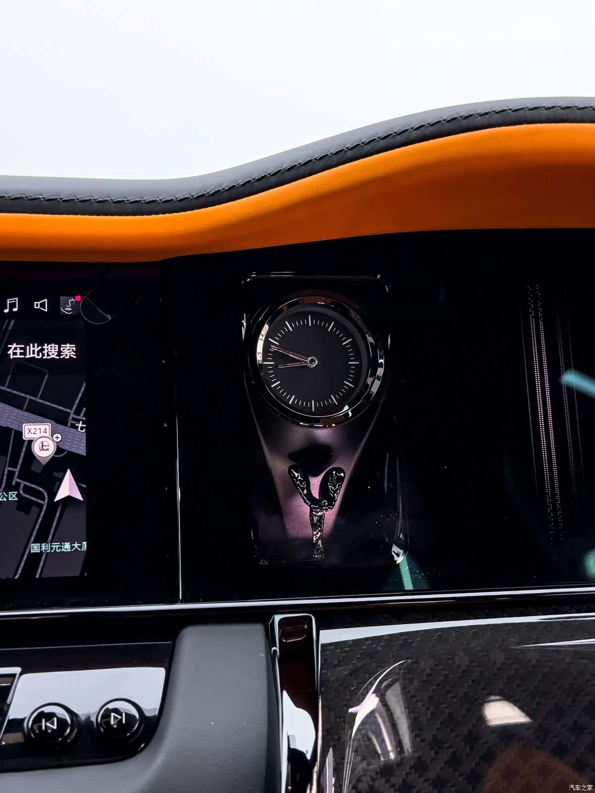 Rolls-Royce Cullinan, 2026 30