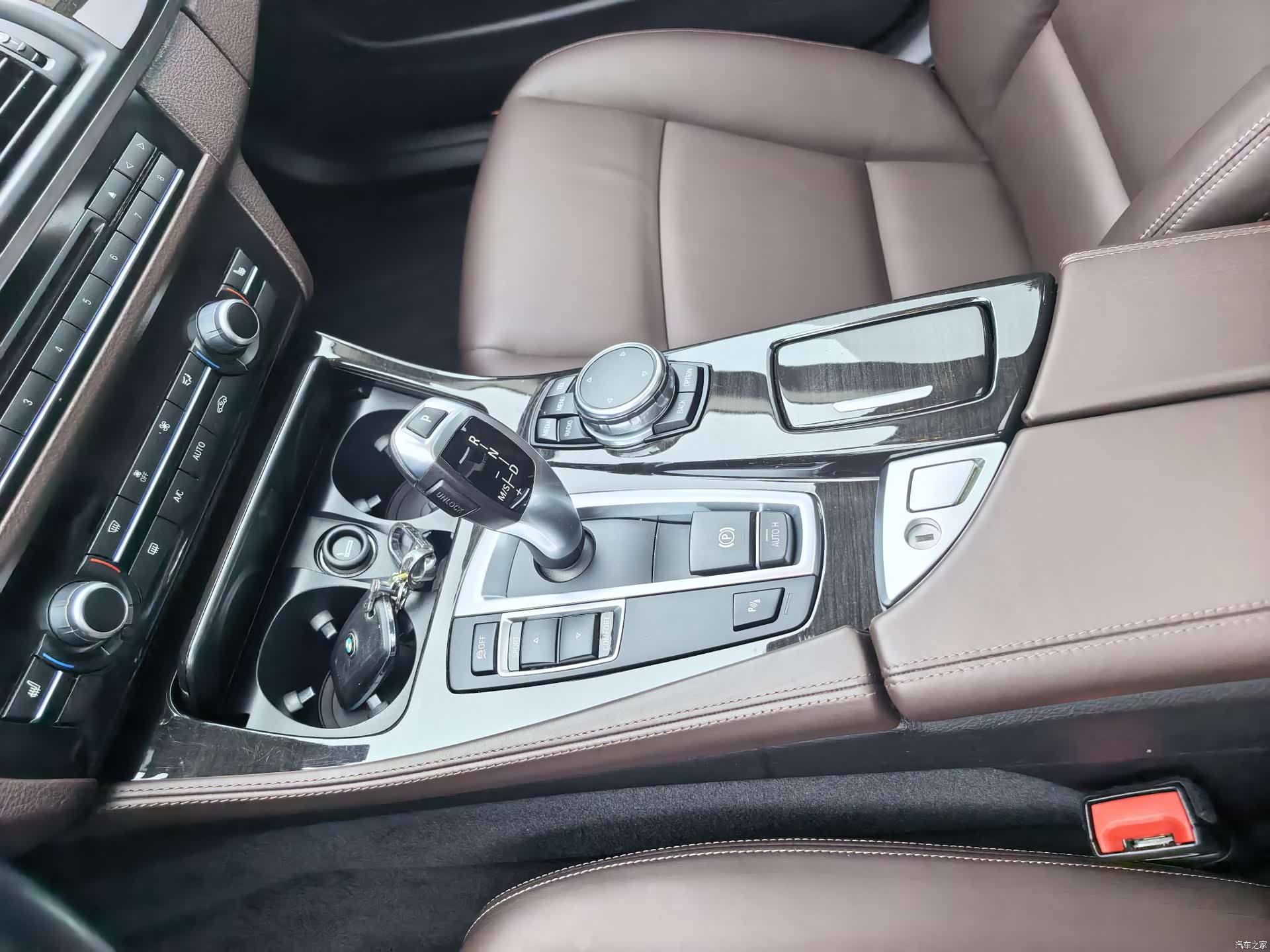BMW 5 Series, 2016 12