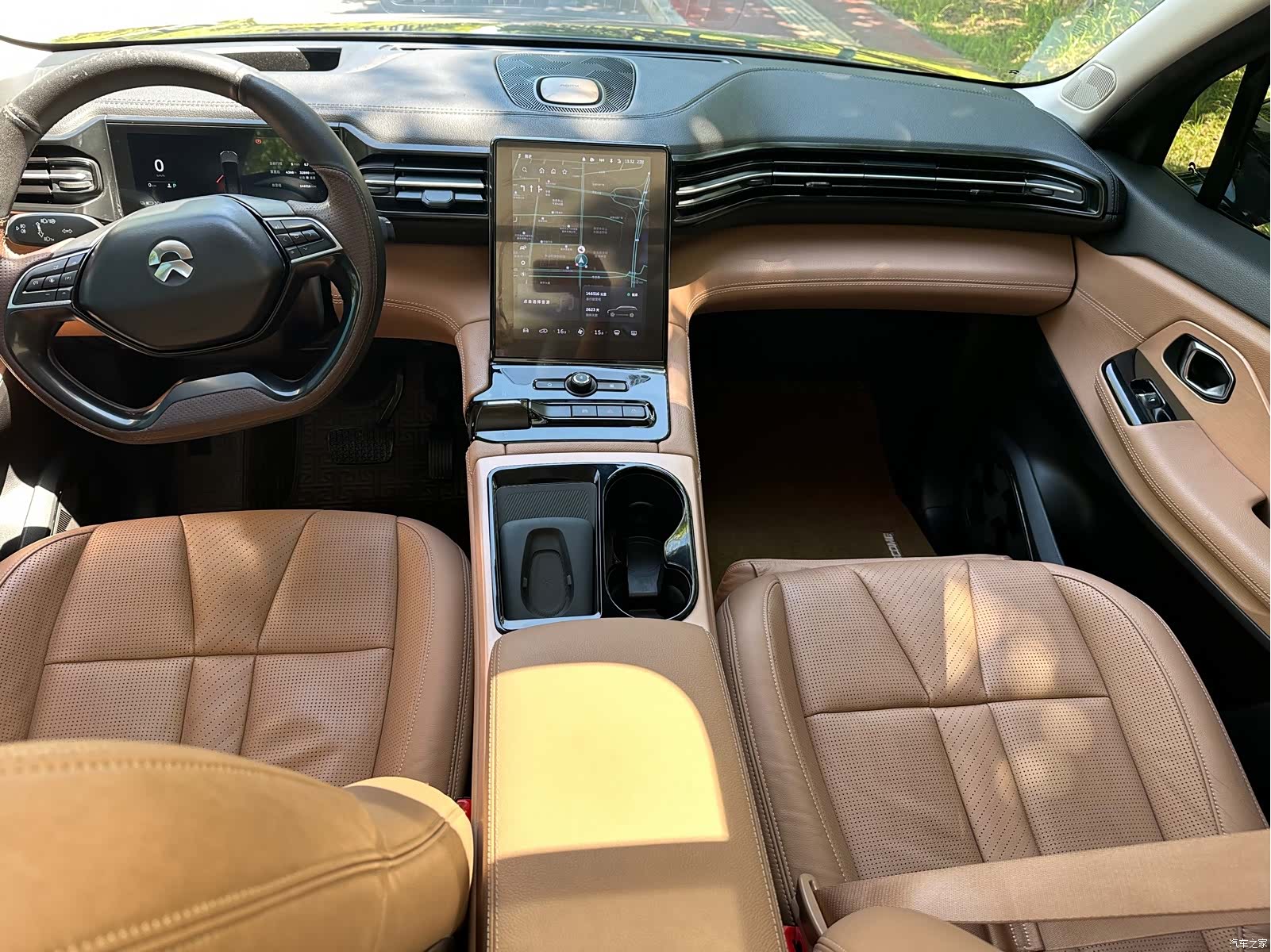 NIO ES8, 2019 12