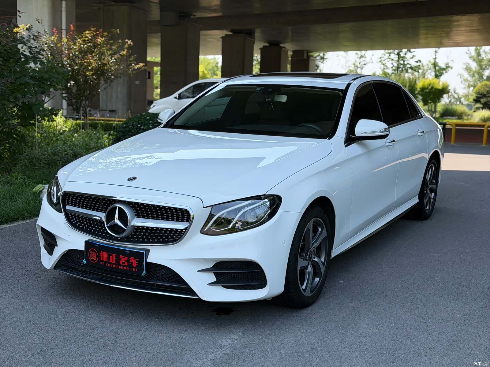 Mercedes-Benz E-Class, 2018 1