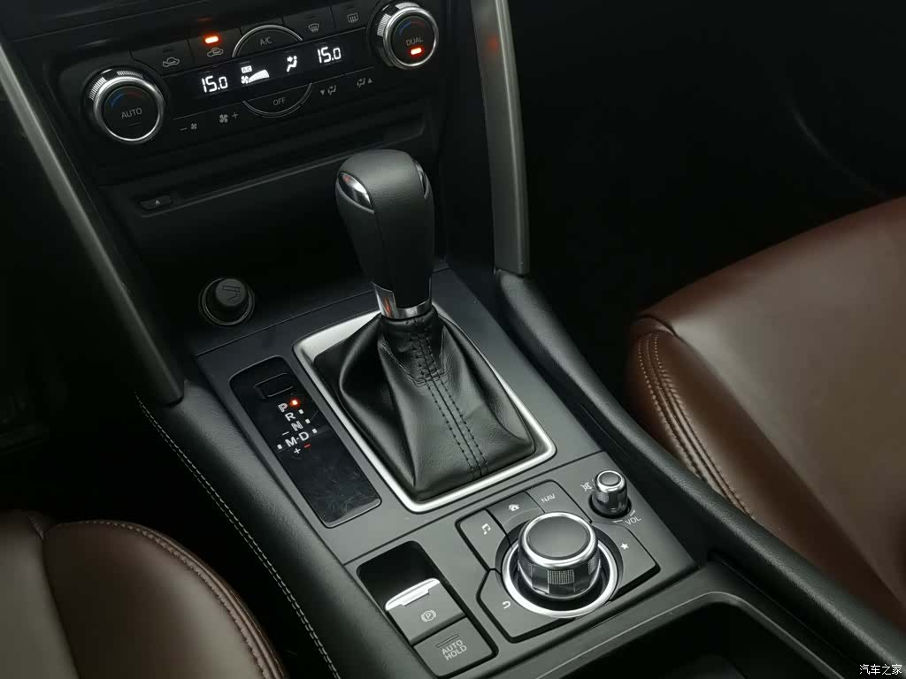 Mazda CX-4, 2018 13