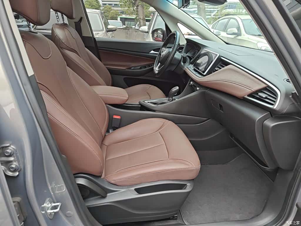 Buick GL6, 2020 25