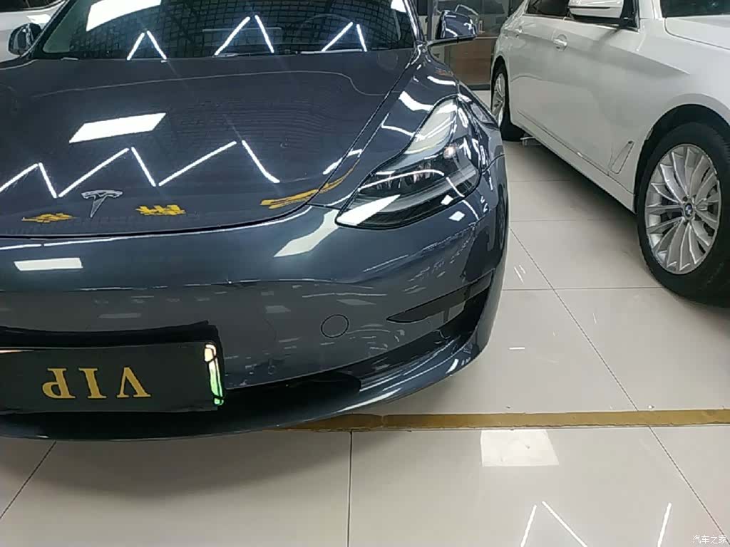 Tesla Model 3, 2022 24