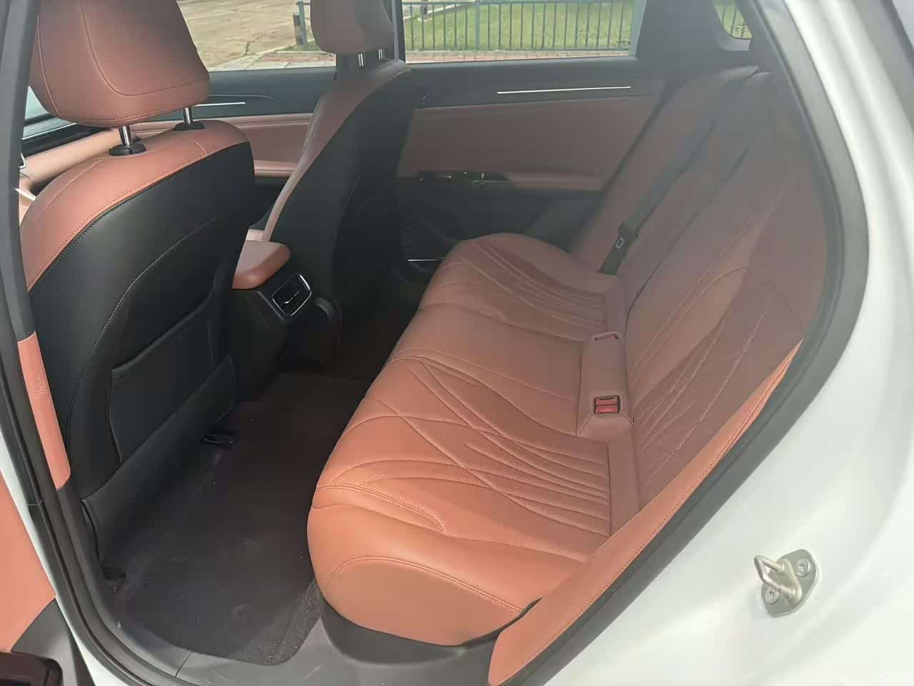 Geely Galaxy L6, 2025 6