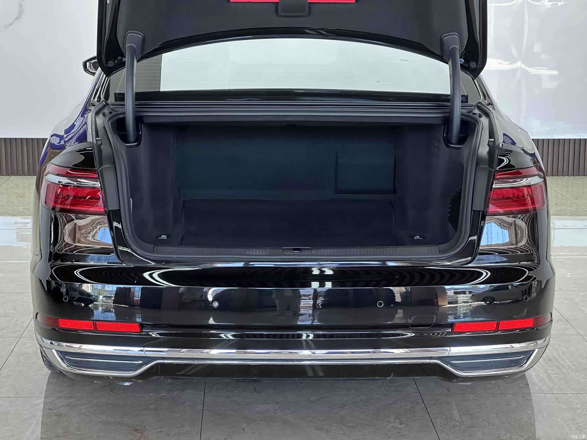 Audi A8L, 2021 20