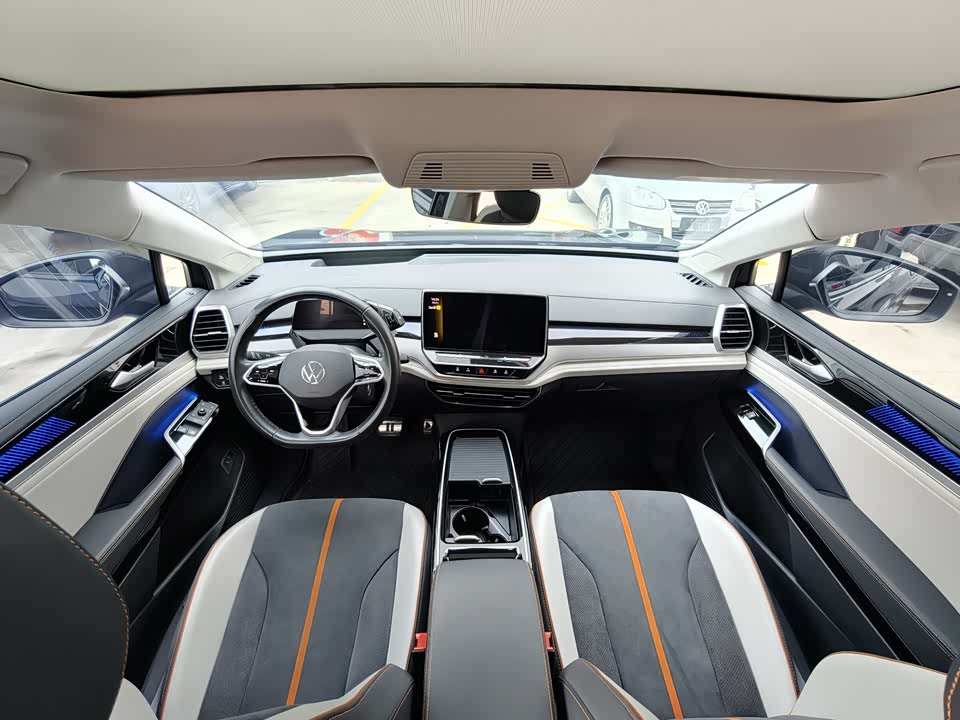 Volkswagen ID.6 CROZZ