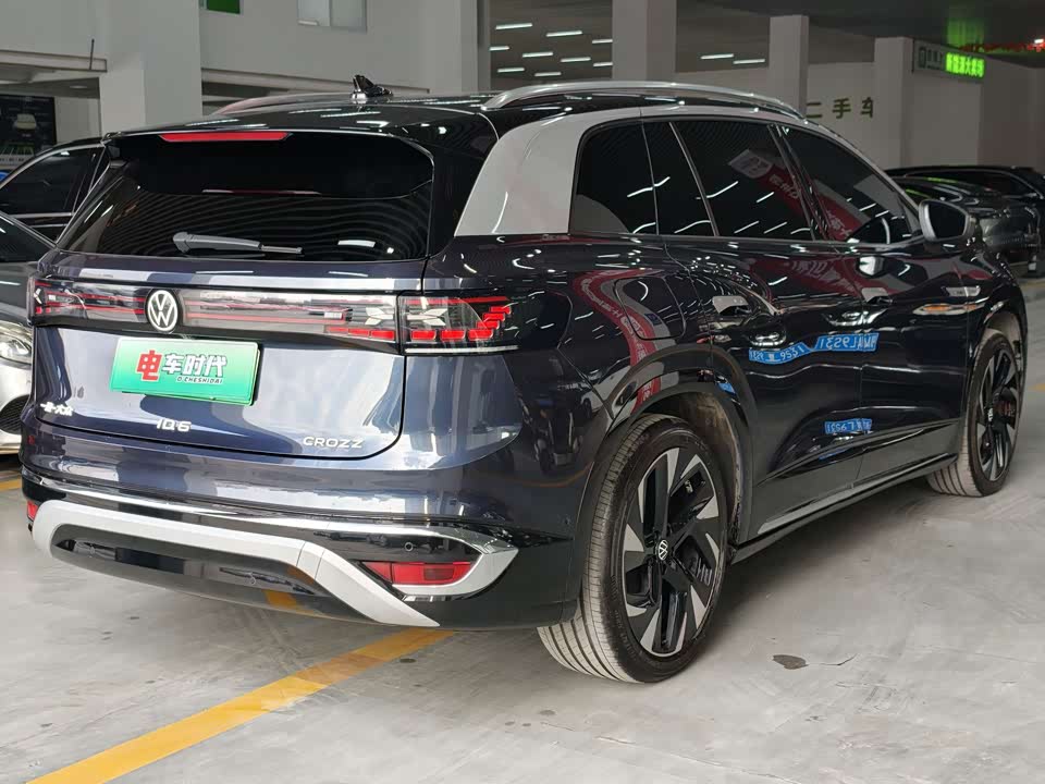 Volkswagen ID.6 CROZZ