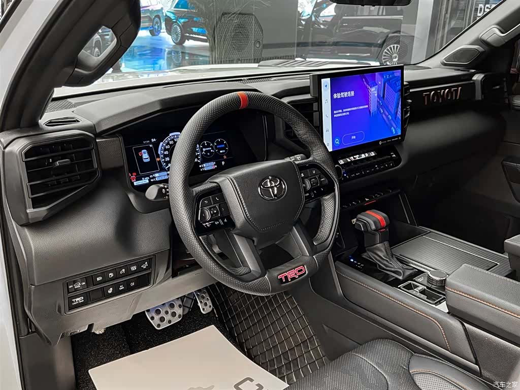 Toyota Sequoia, 2024 6