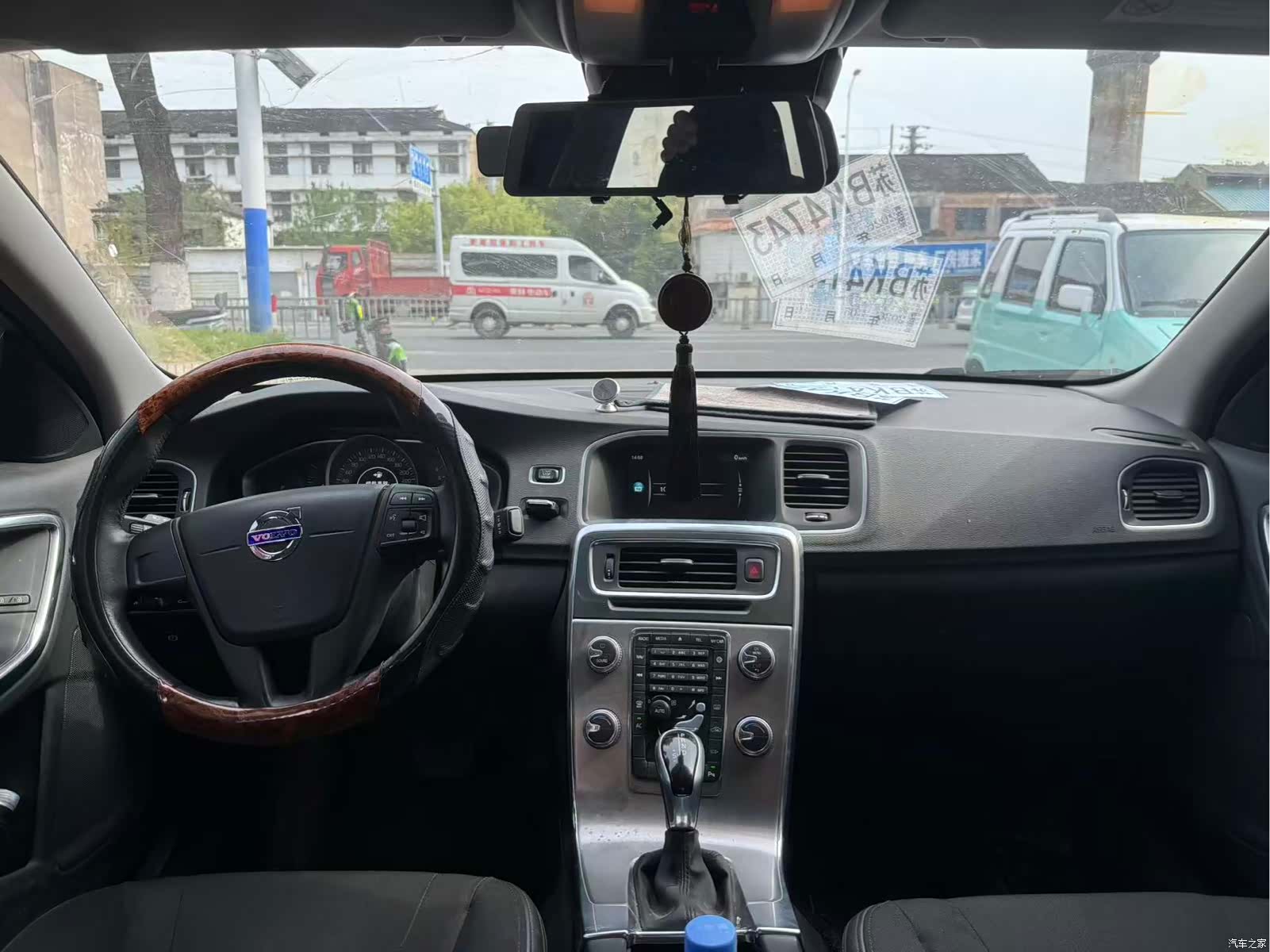 Volvo S60, 2016 9