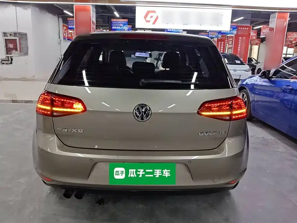 Volkswagen golf