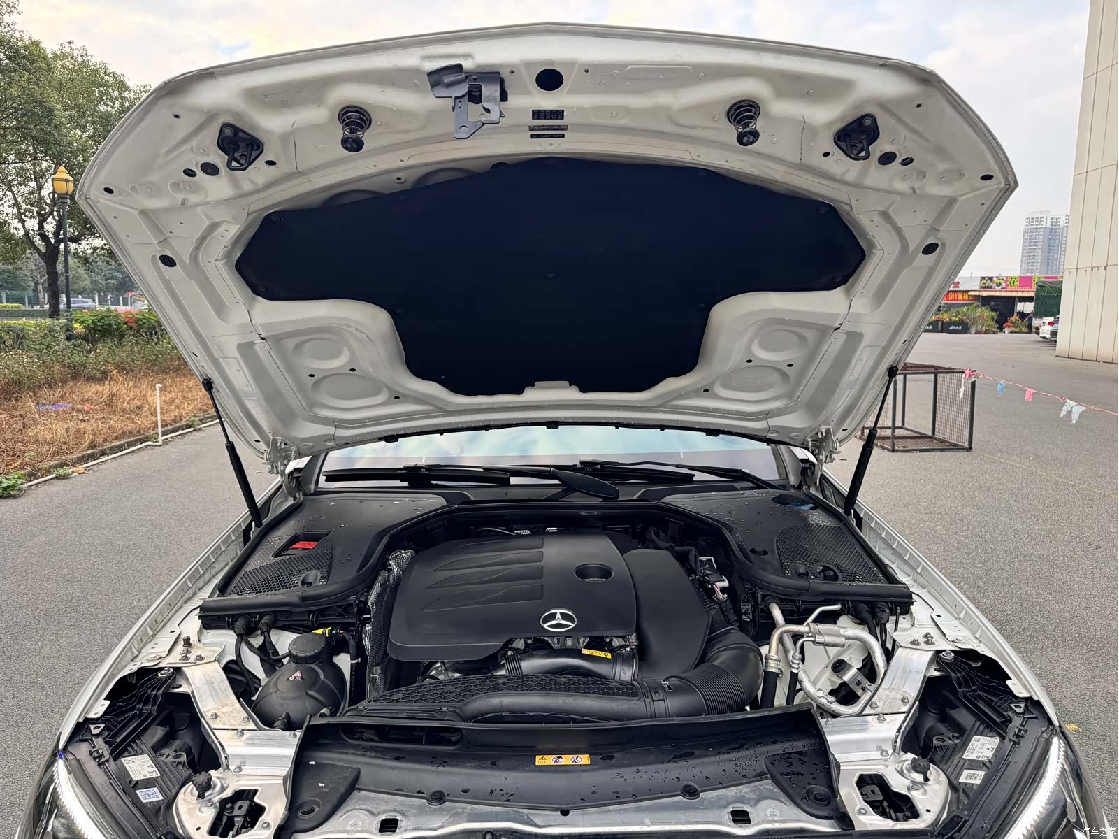 Mercedes-Benz E-Class, 2023 9