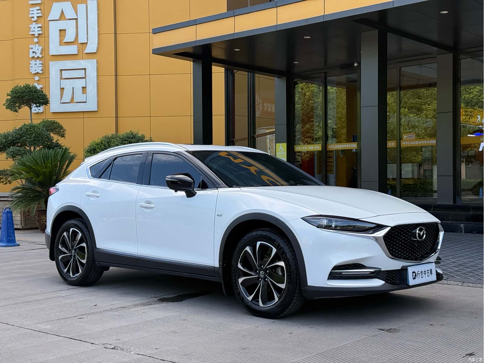 Mazda CX-4, 2021 3
