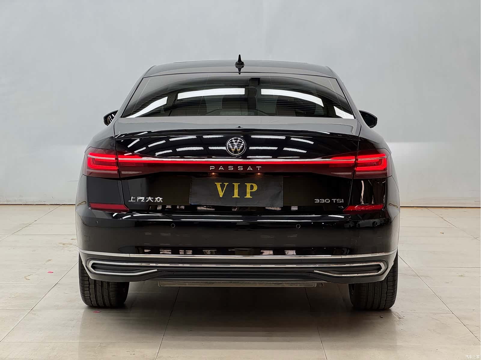Volkswagen Passat, 2023 8