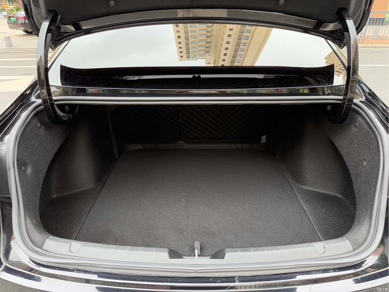 Geely Preface, 2024 10