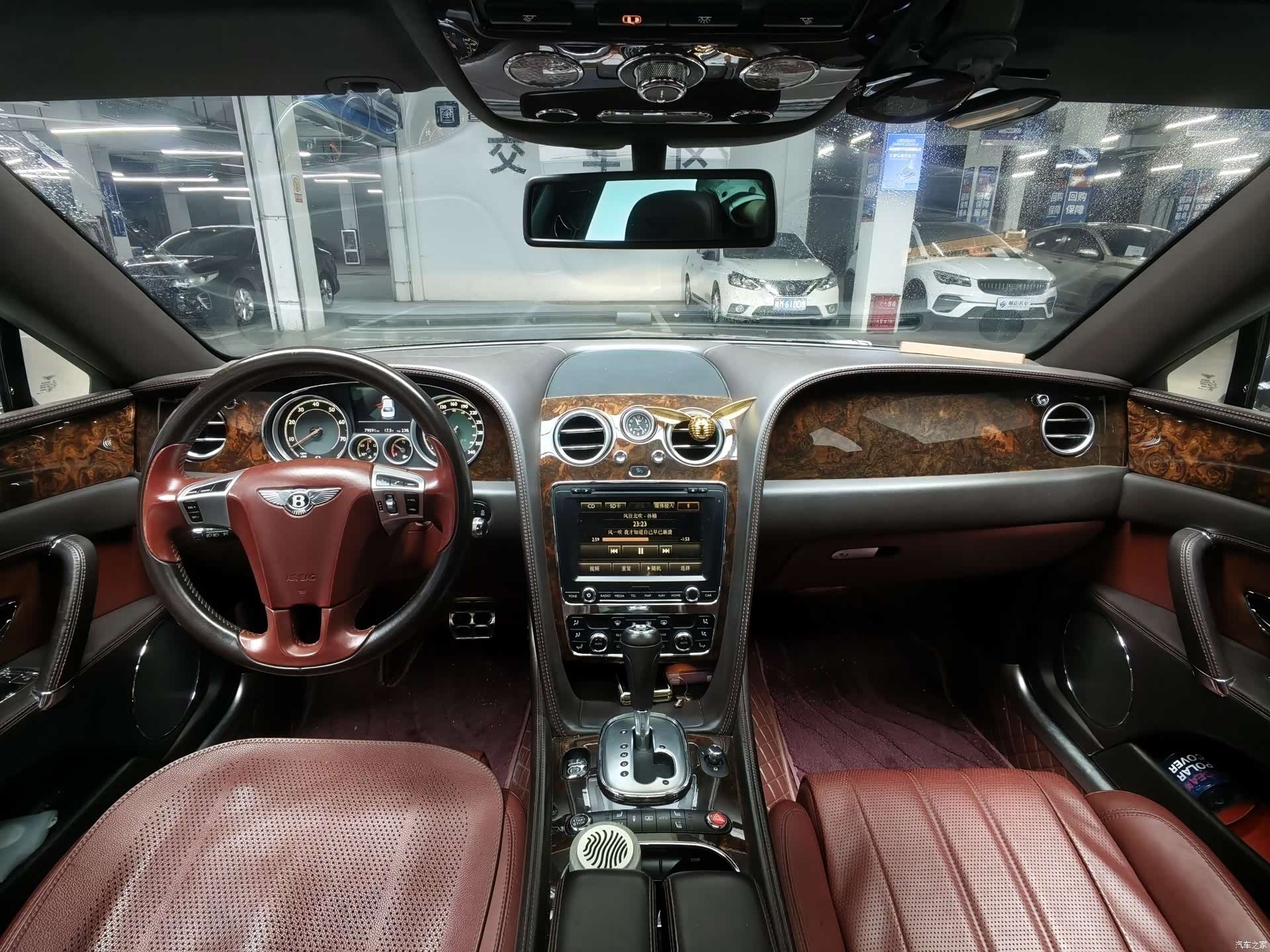Bentley Flying Spur, 2015 4