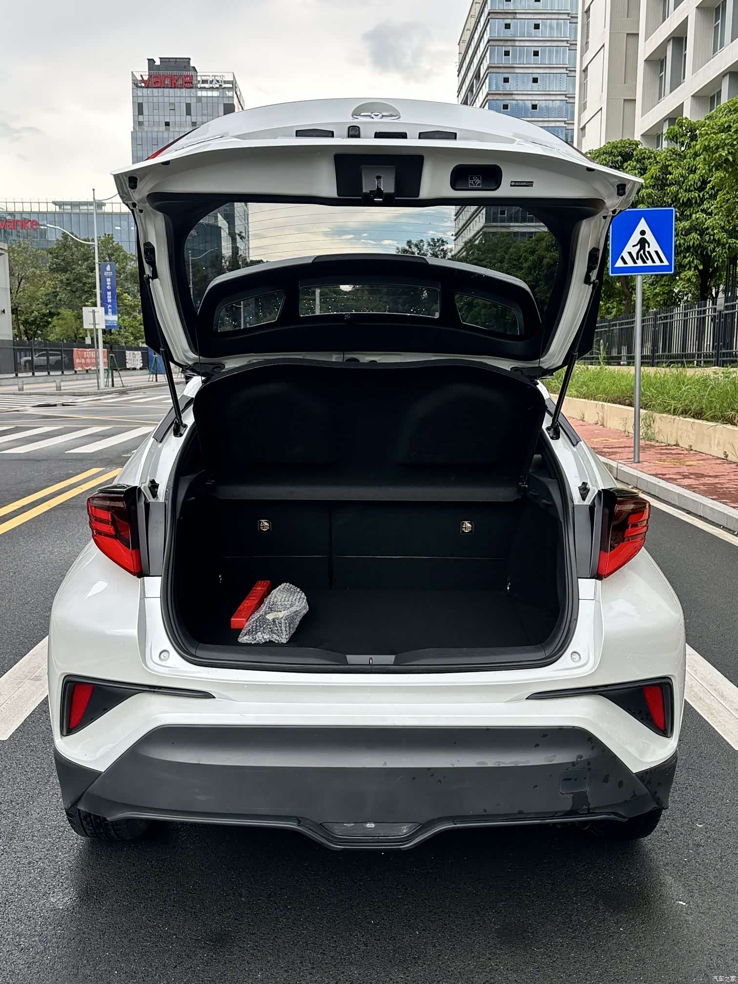 Toyota C-HR, 2023 7