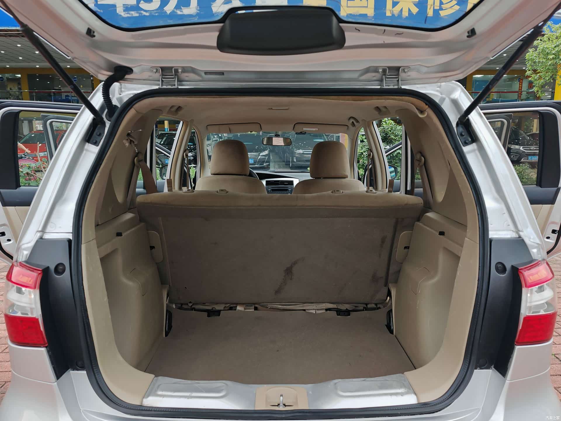 Nissan 1.6XE, 2017 14