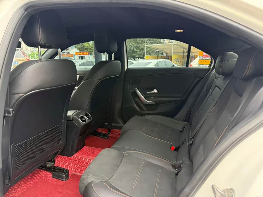 Mercedes-Benz A-Class 2019, фото 6