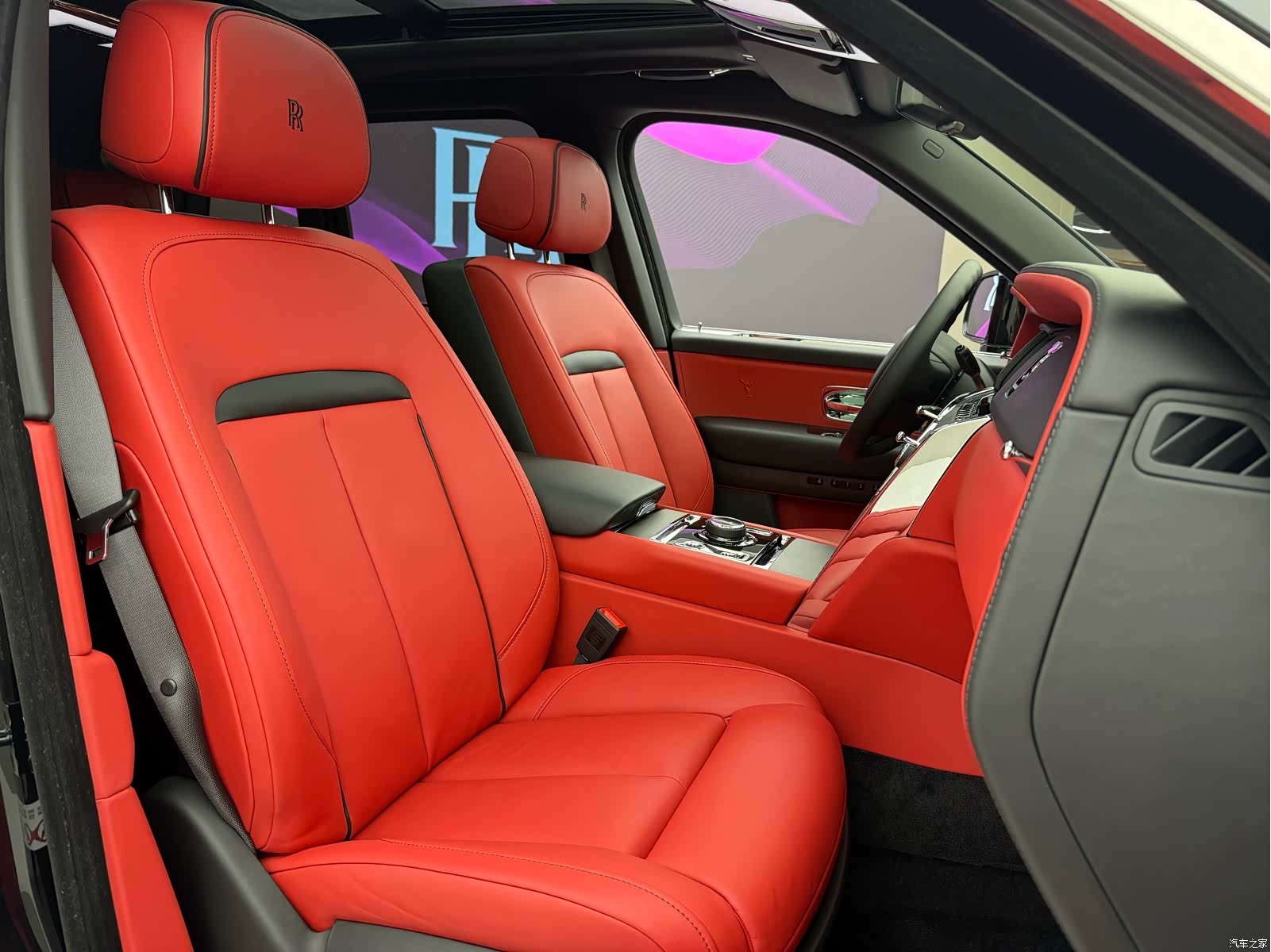 Rolls-Royce Cullinan, 2020 24