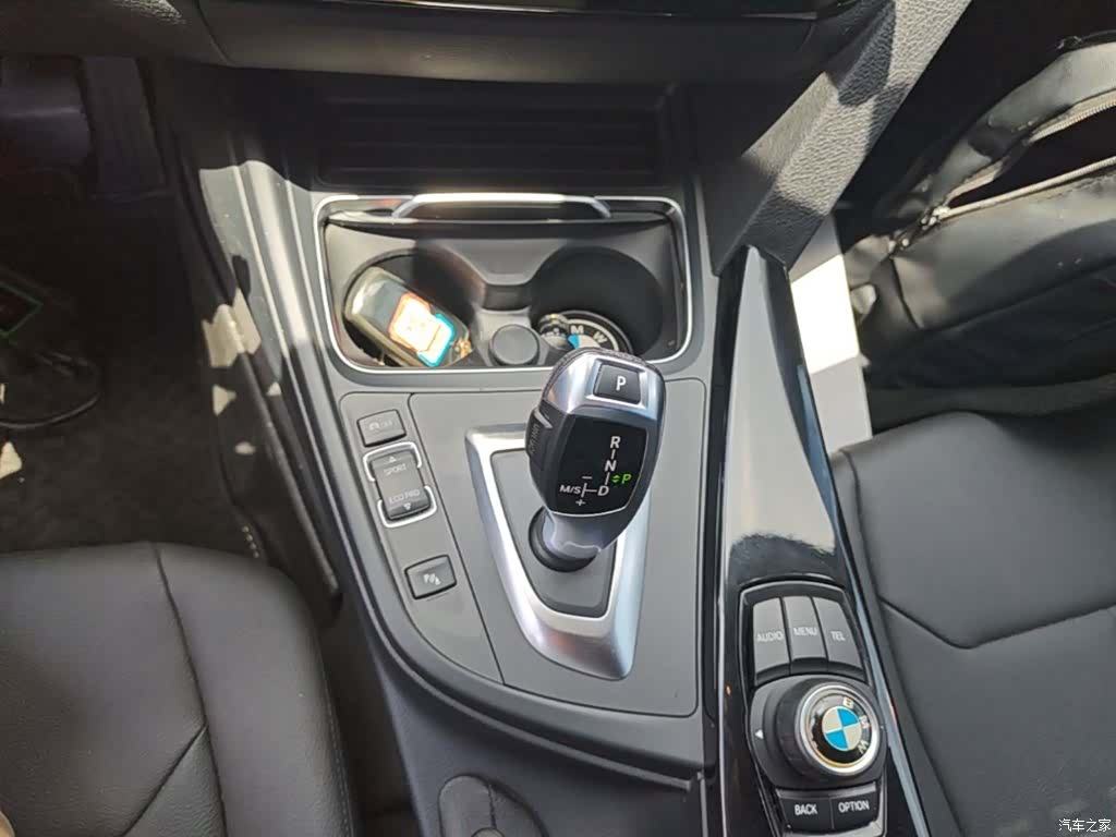 BMW 3 Series, 2016 14