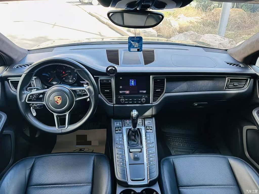 Porsche Macan, 2016 все фото