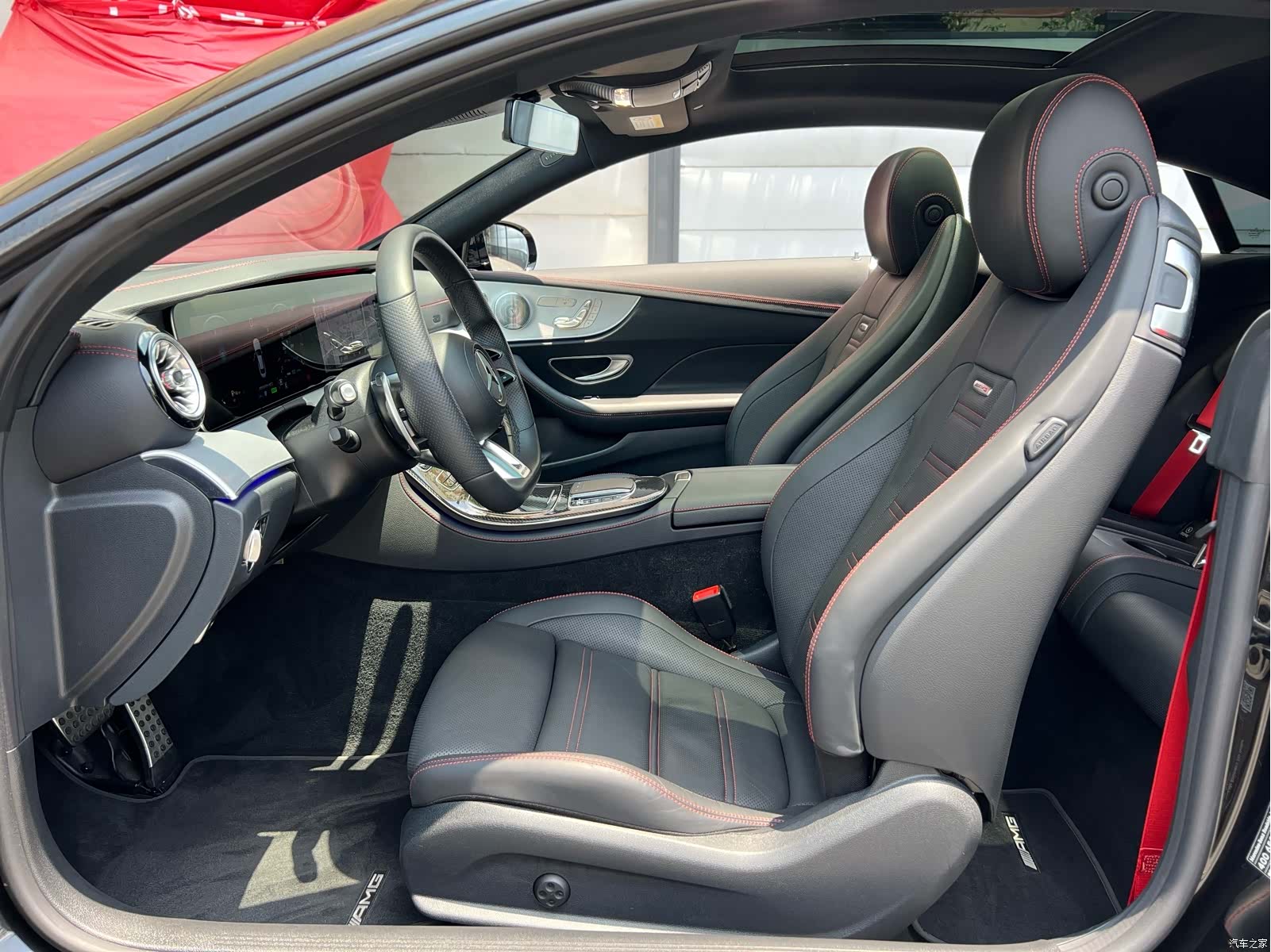 Mercedes-Benz E-Class, 2021 10