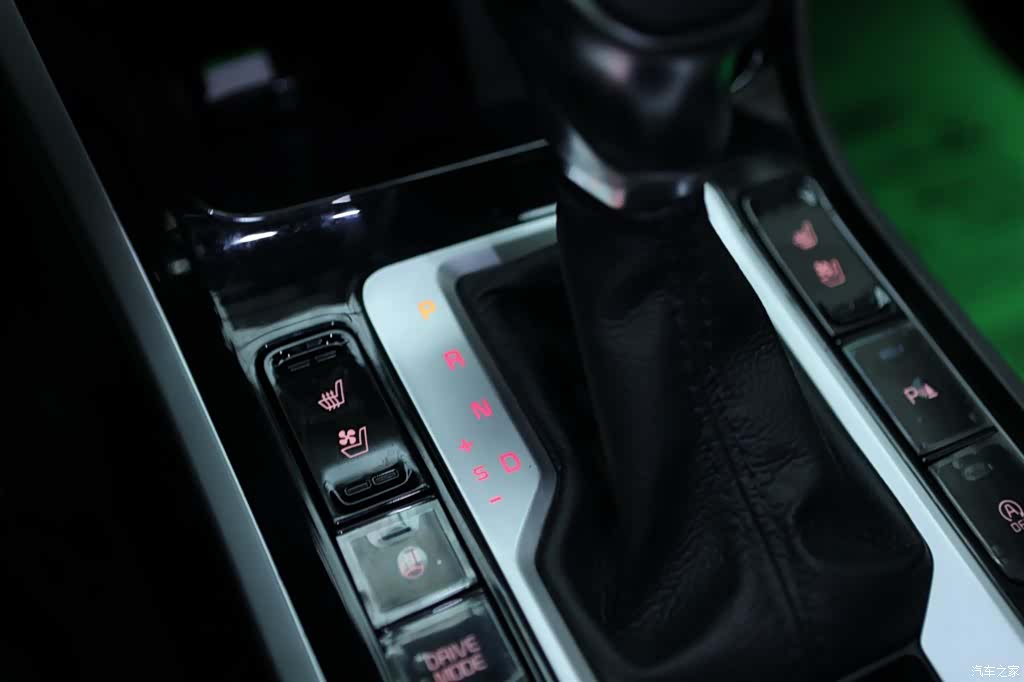 Kia K3, 2023 8