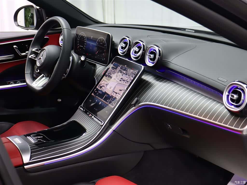 Mercedes-Benz C-Class, 2024 19