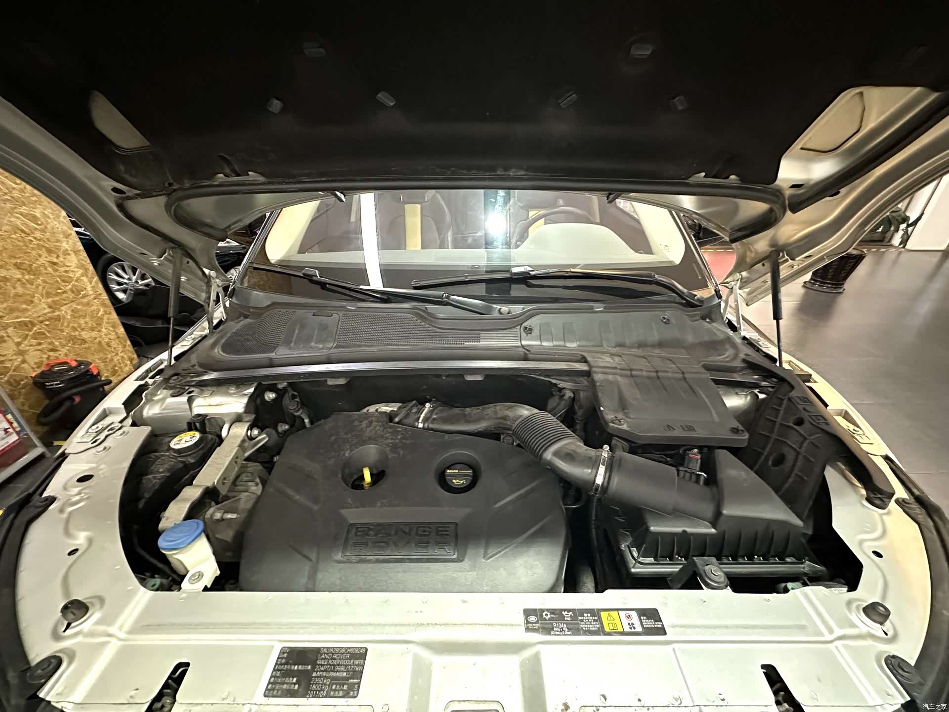 Land Rover Range Rover, 2012 11