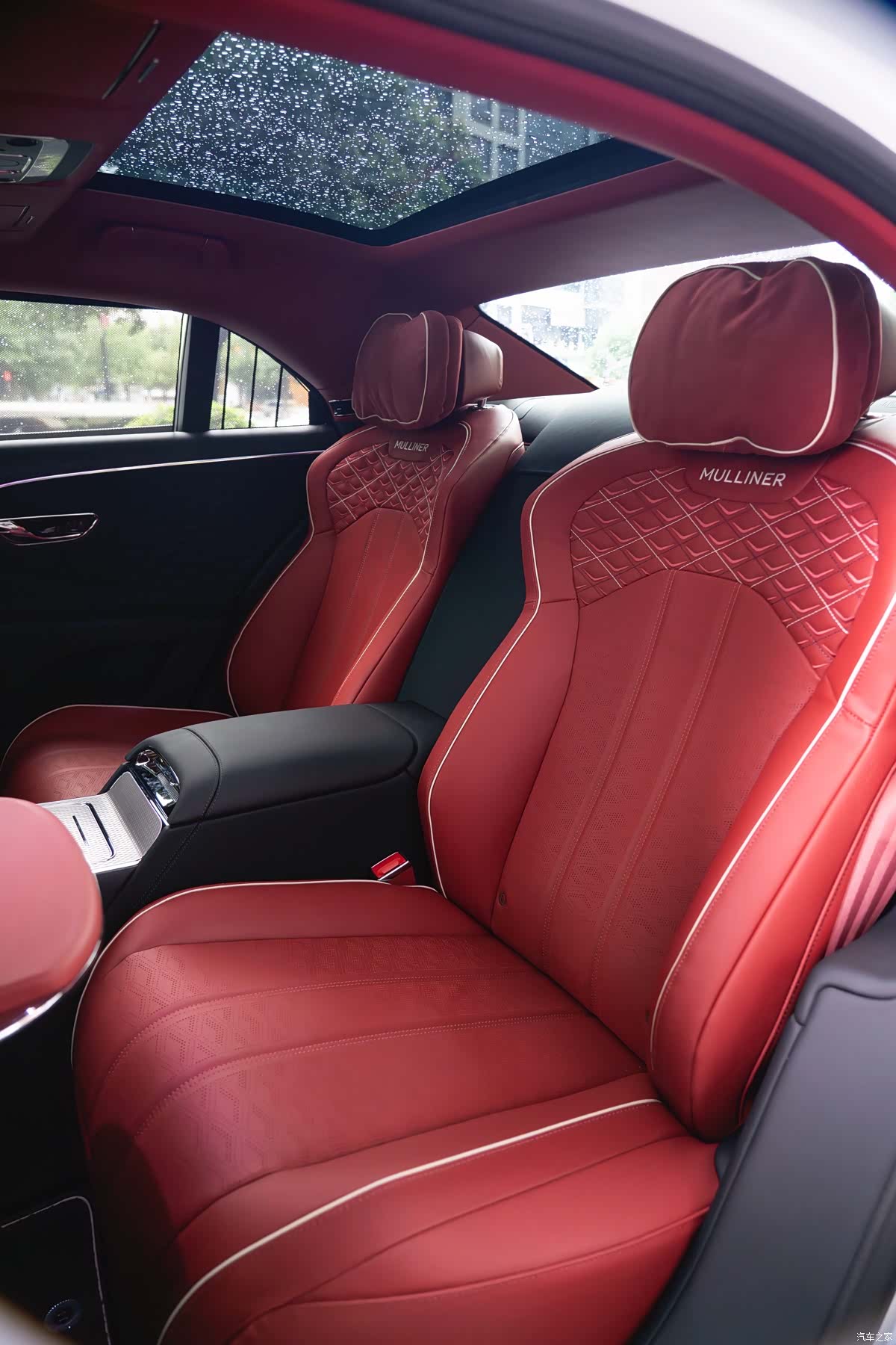 Bentley Flying Spur, 2025 21