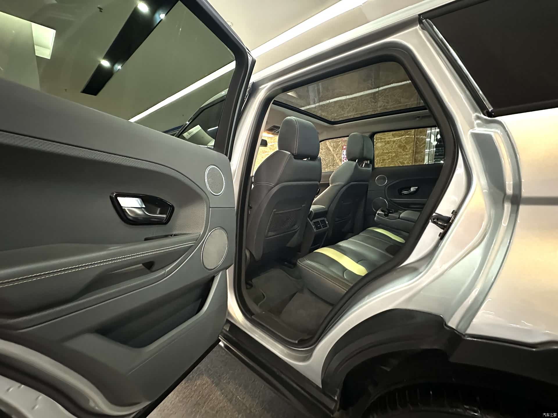 Land Rover Range Rover, 2012 21
