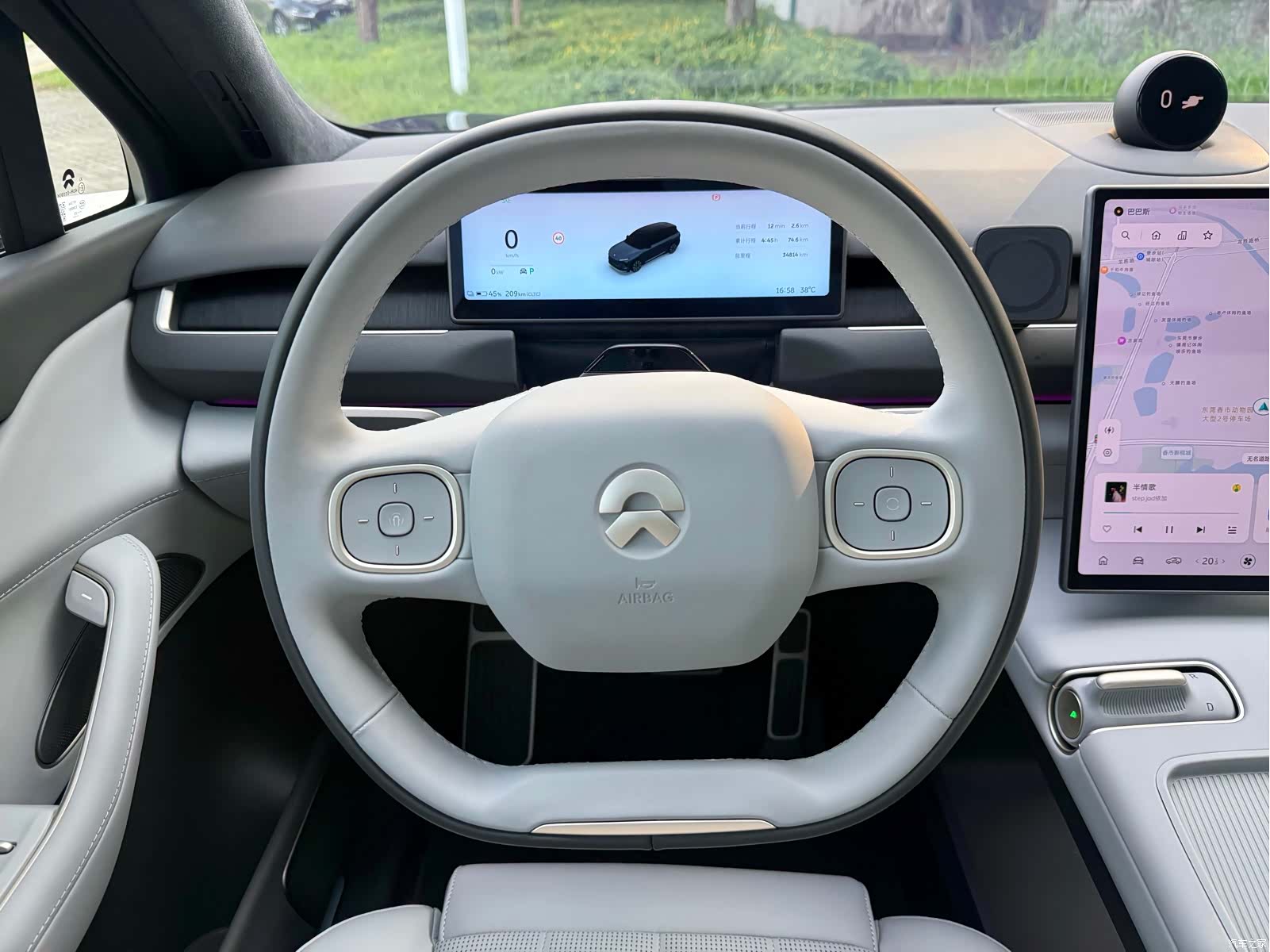 NIO ES8, 2025 8