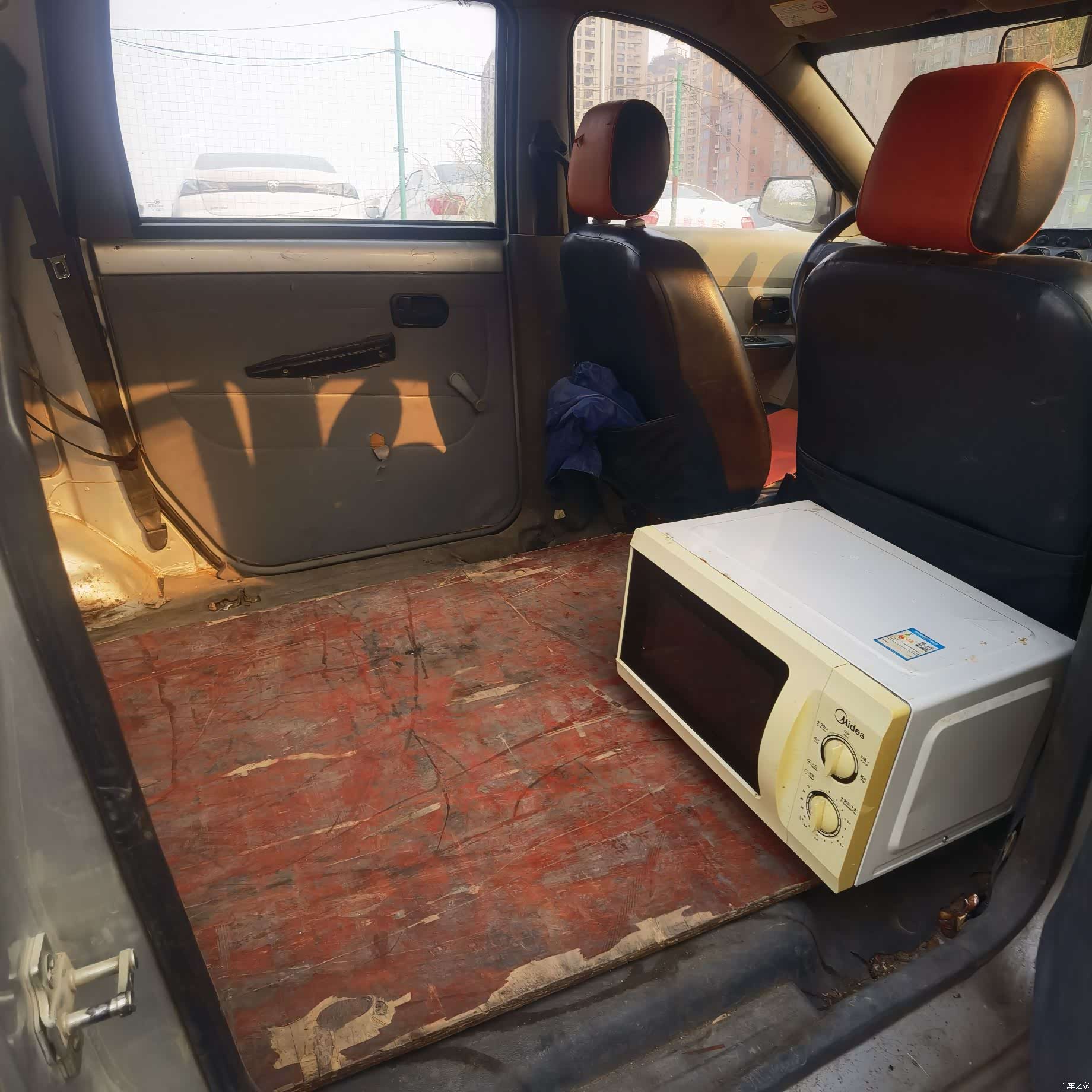 Wuling Hongguang, 2011 8