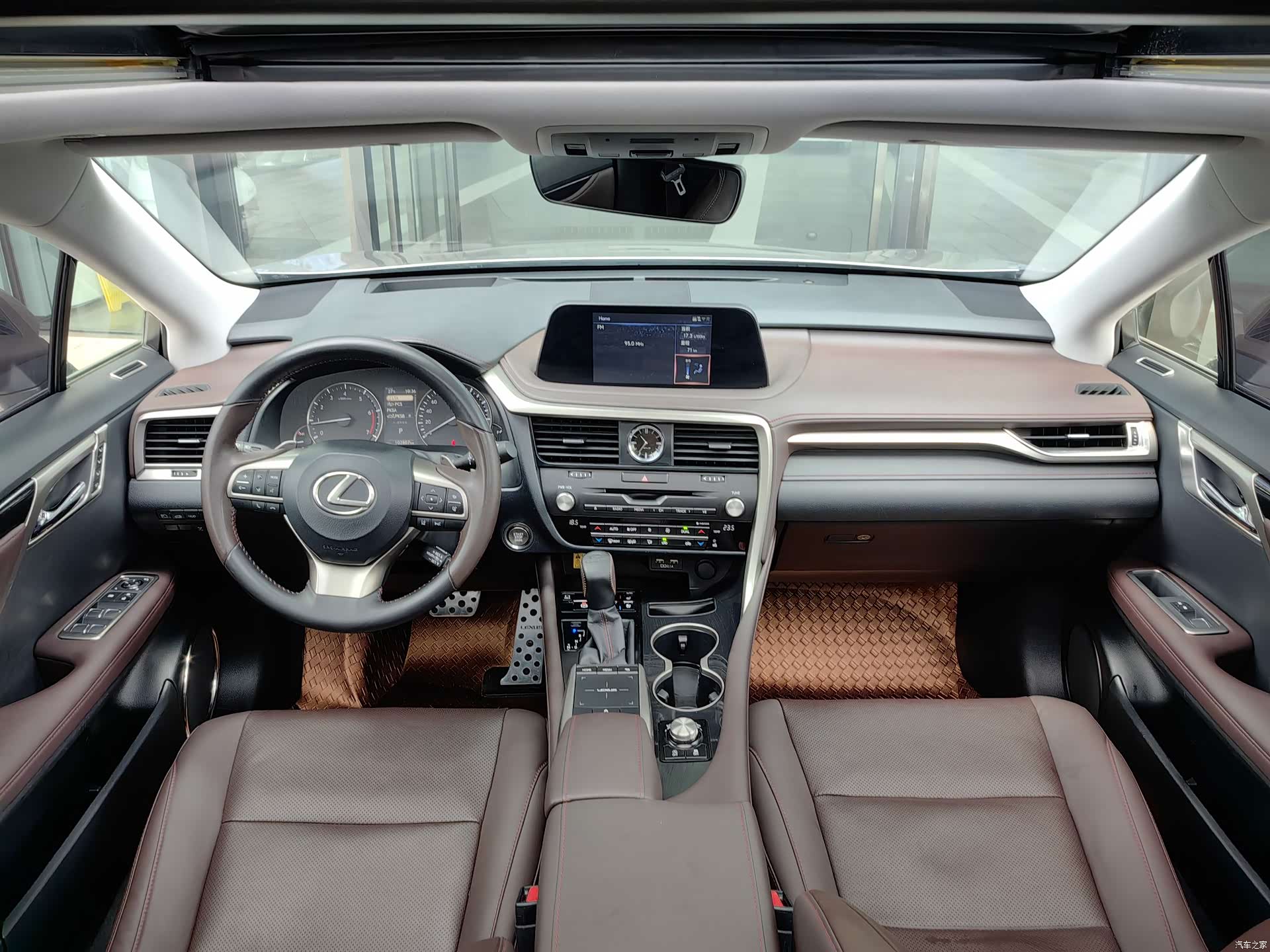 Lexus RX, 2022 12