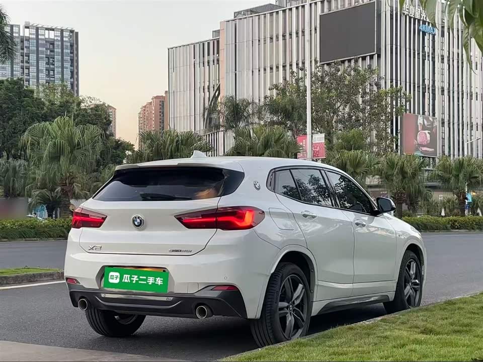 BMW X2
